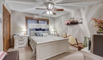 3050 Gaineswood Ave, Baxter Springs, KS 66713