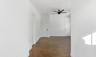 7705 HOLIDAY Ter, Bethesda, MD 20817