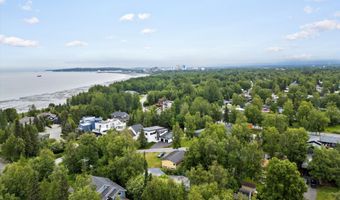 3809 Katmai Cir, Anchorage, AK 99517