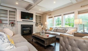 201 Rodman Ln, North Kingstown, RI 02852