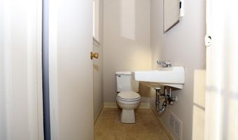 3345 Williamsburg Rd, Ann Arbor, MI 48108