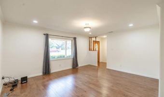 1961 River Oaks Cir, Abilene, TX 79605