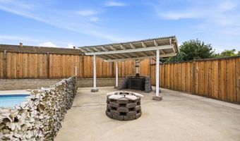 1711 Oak Hill Dr, Escondido, CA 92027