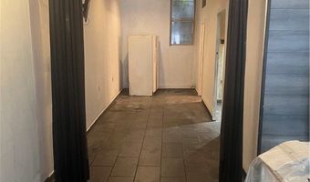 1001 E Carson, Airville, PA 15203