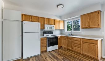 2452 S Kittredge Way, Aurora, CO 80013