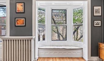 218 Lancaster St, Albany, NY 12210