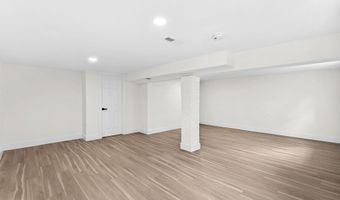 1805 S POLLARD St, Arlington, VA 22204