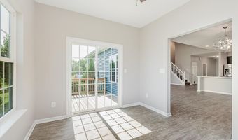 8894 Benjamin Ln, Avon, IN 46123