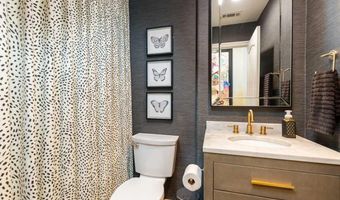 5392 Foxhound Way, San Diego, CA 92130