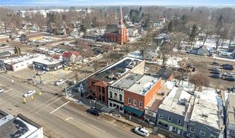 107 S Main St, Almont, MI 48003