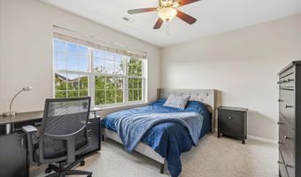 33 N Lincoln Ln, Arlington Heights, IL 60004