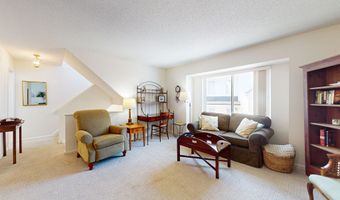 68 Virginia Ave 14, Danbury, CT 06810