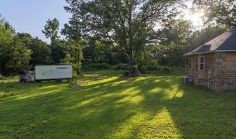 405 Lumpkin Dr, Batesville, AR 72501