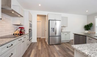 125 Grey Fox Trl, Advance, NC 27006
