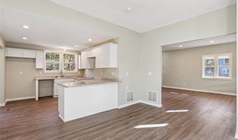 715 Grand Ave, Ames, IA 50010