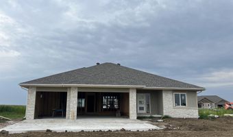 810 N 22nd St, Ashland, NE 68003