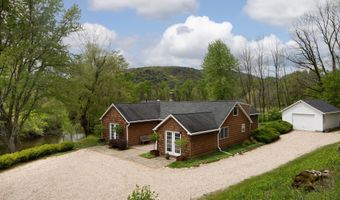 15 Belden St, Canaan, CT 06031