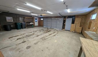 111 N FIFTH St, Abbotsford, WI 54405