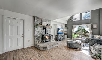 148 POCONO Rd, Albrightsville, PA 18210