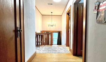 906 Locust St, Atlantic, IA 50022