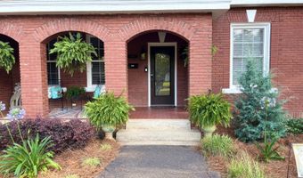 621 CHURCH St, Andalusia, AL 36420