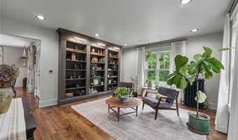 6600 Dye Rd, Akron, NY 14001