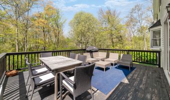 225 Bethmour Rd, Bethany, CT 06524
