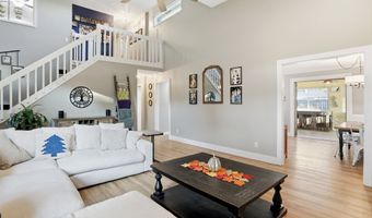 232 Charing Cross Rd, Indianapolis, IN 46217