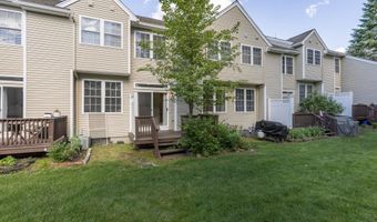 16 Edward Cir, Bedford, NH 03110