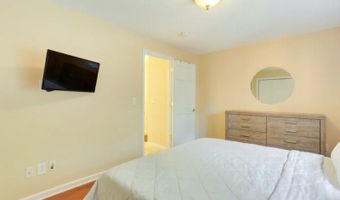 1 Arnold Palmer Ct, Alloway, NJ 07462