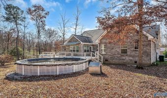 165 Creekside Ln SE, Arab, AL 35016