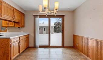 2405 N ERB St, Appleton, WI 54911