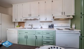 2917 Saratoga Rd, Casper, WY 82601