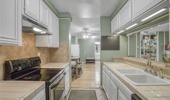 5334 Lindley Ave 219, Encino, CA 91316