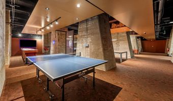 1200 STEUART St 912, Baltimore, MD 21230