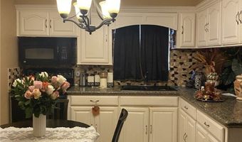 706 E Hill Ave, Alice, TX 78332