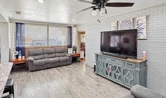 1510 S Country Club Cir, Carlsbad, NM 88220