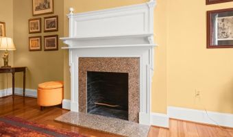 1007 N CALVERT St, Baltimore, MD 21202