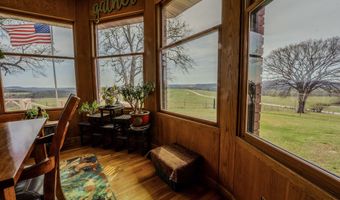 24352 State Highway Ee, Aurora, MO 65605