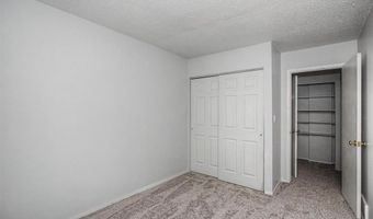 703 Meadow Pl, Ames, IA 50010