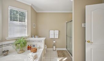 21 ORCHID Ln, Barnegat, NJ 08005