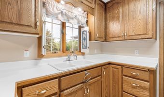 307 14th Pl NW, Austin, MN 55912