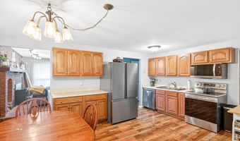 305 E North St, Anna, OH 45302