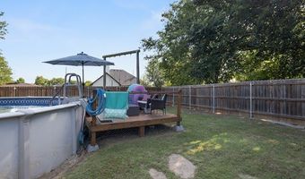 207 N Hubbard St, Alvord, TX 76225