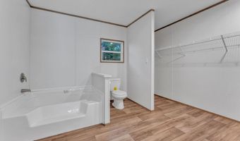 111 Russell Ct, Belton, SC 29627