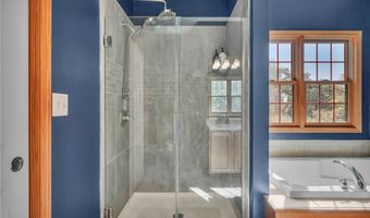 596 Vaughn Trl, Akron, OH 44319
