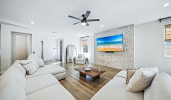 2428 Monroe Pl, Escondido, CA 92027