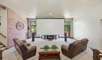 11 KOOLS Ct, Appleton, WI 54914