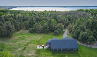11215 Appleridge Trl, Alden, MI 49612