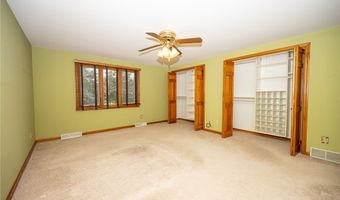 190 Wyeth Dr, Amherst, NY 14068